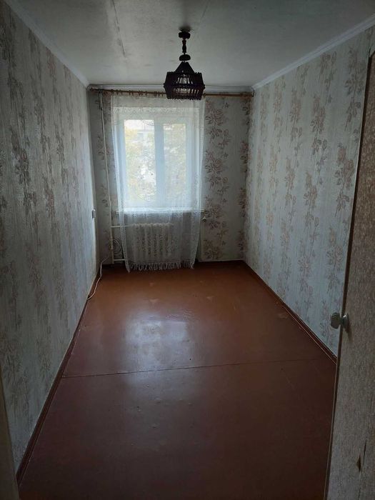 Продам 3-комнатную квартиру Центр