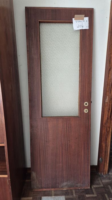 Portas em madeira