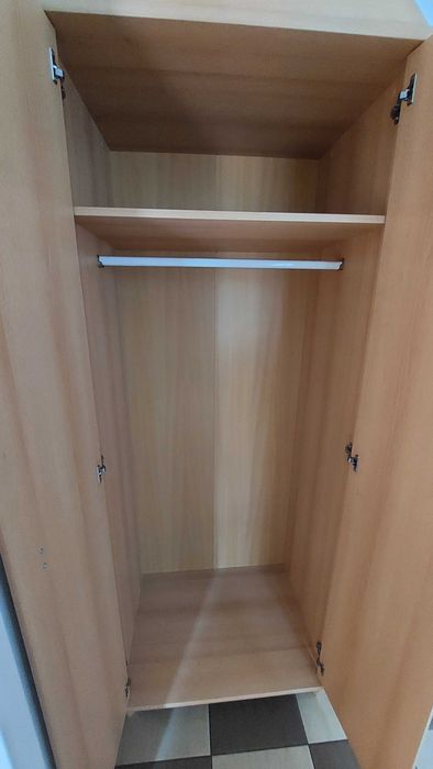 Szafa dwudrzwiowa 200 x 80 cm