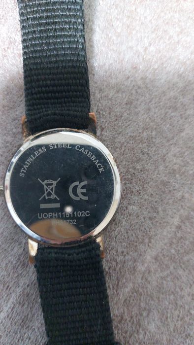 Часы наручные разные