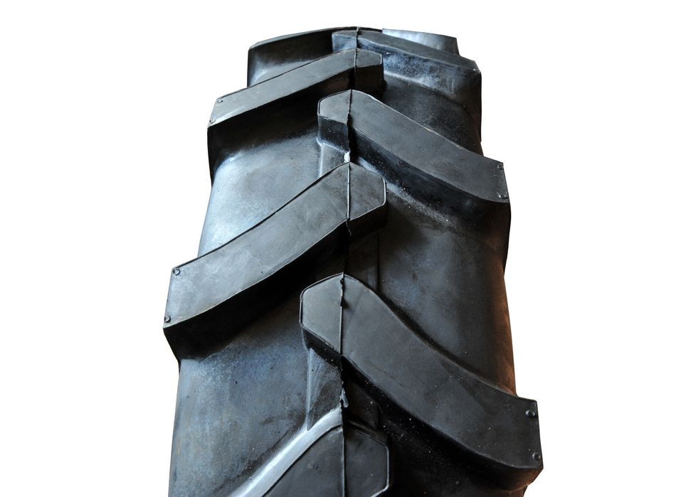 Opona rolnicza do traktora 8.3-22 8PR 8.3x22 JODŁA