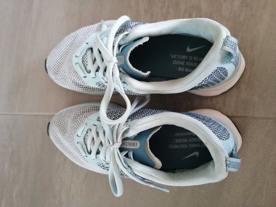 Damskie buty sportowe Nike. r. 36,5 Stan idealny.