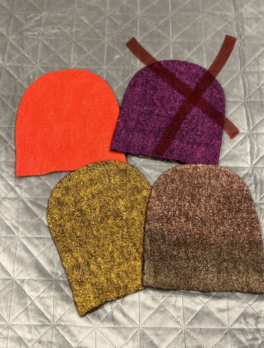 Валяні шапки