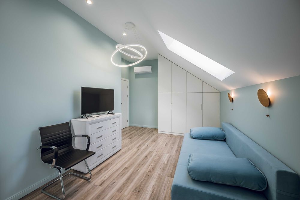 Новий будинок з басейном