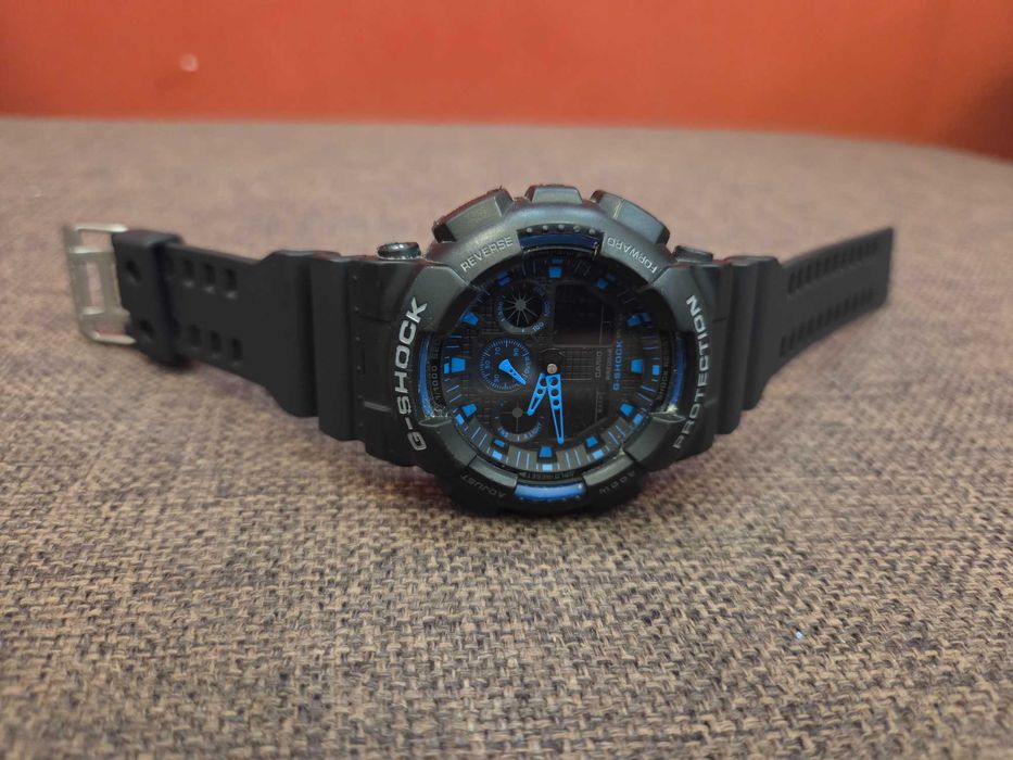 Zegarek Casio G-Shock GA-100