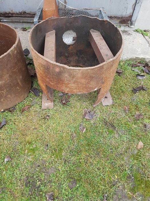 Rura na piec, metalowy krąg