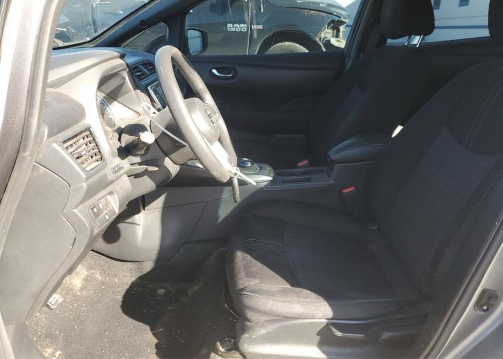 Nissan Leaf 2021(2022)