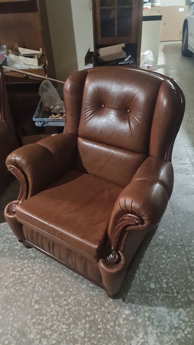 Jogo de Sofá Castanho em Pele
