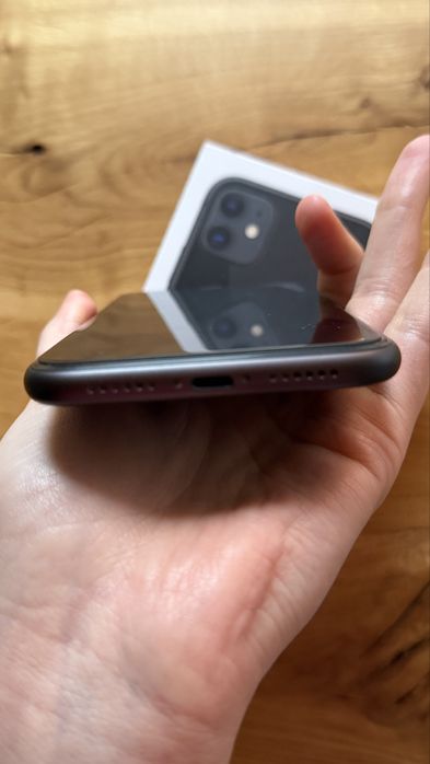 Iphone 11 64gb б/в