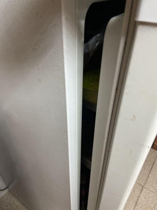 Frigorifico com congelador