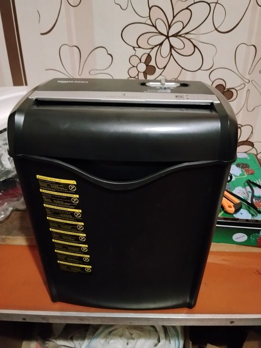 Шредер для паперу