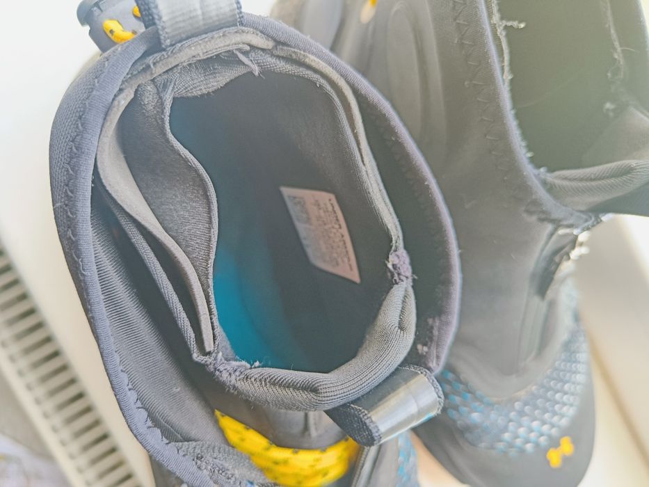 Under armour phantom hovr 2 storm кросівки гортекс