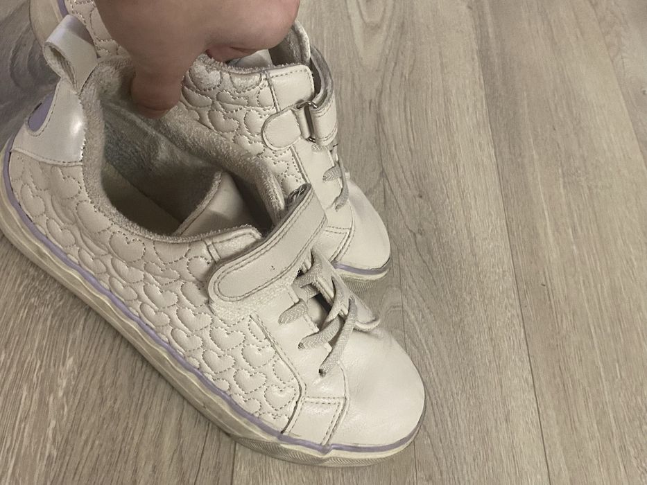 Кроси на ліпучках