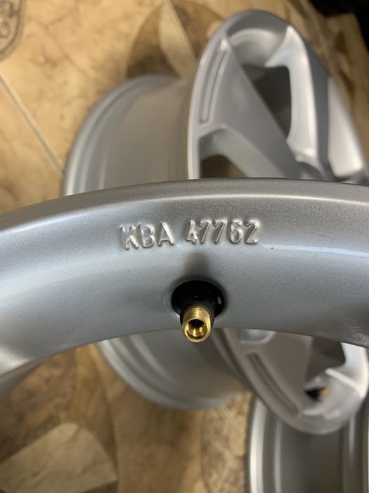 Диски R17 , 5/112 , ET 45  , 6J*17H2 , 360 071 497 A