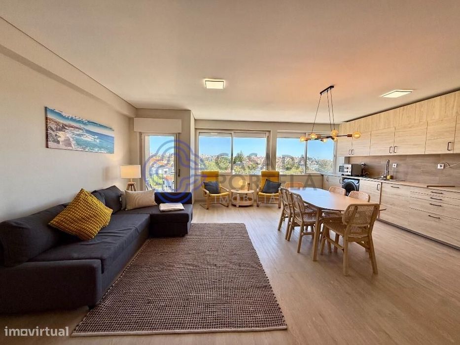 T2 Renovado Mobilado no 6.º Andar com Vista Mar — Alapraia, Cascais |