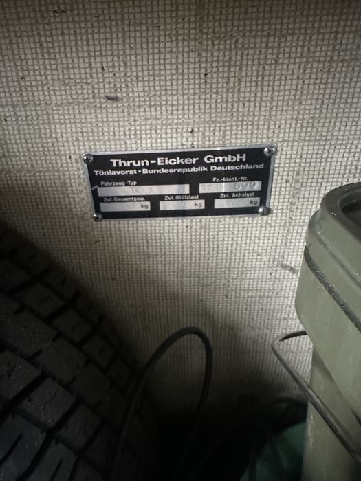 Кемпер кемпінг будинок на колесах автодім