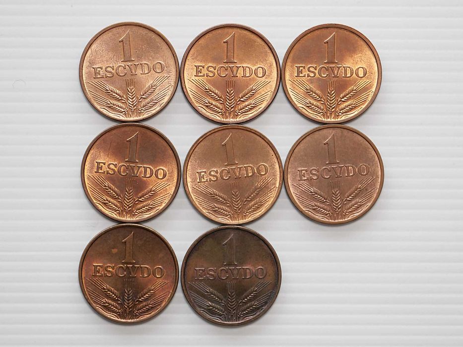 Lote de 8 Moedas 1 Escudo 1973