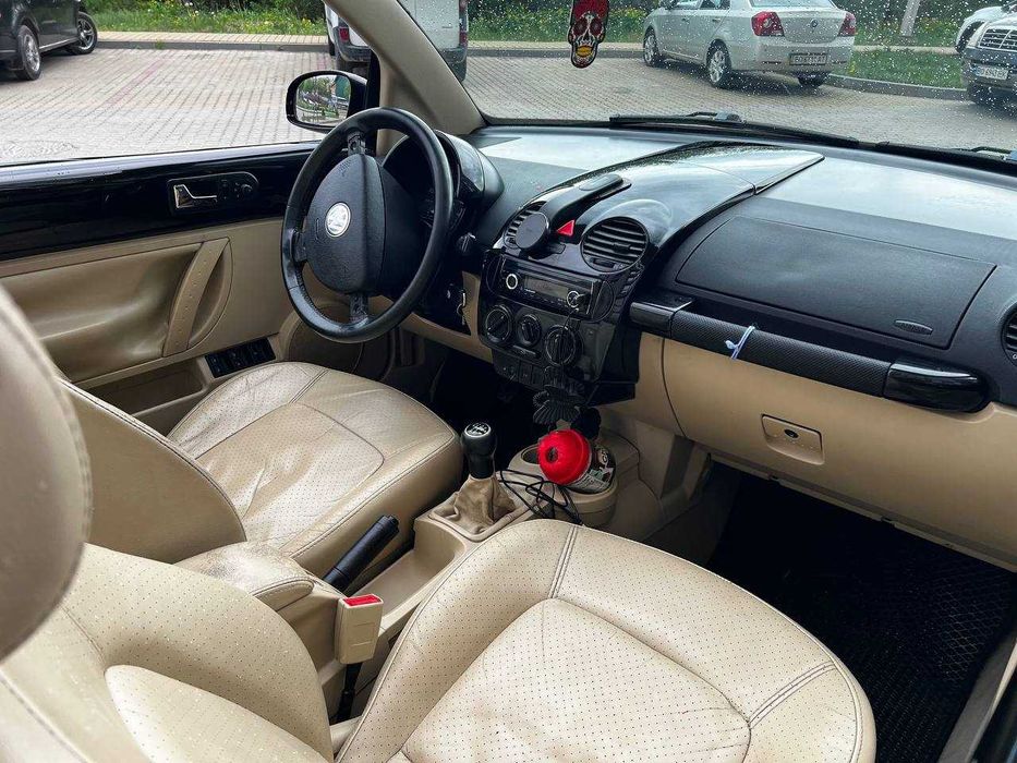 Volkswagen Beetle 2003
