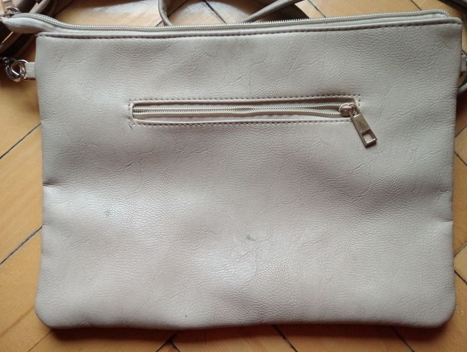 Torebka damska z paskiem