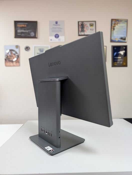 2024р.Моноблок Lenovo IdeaCentre 3 24ARR9/Ryzen 5 7535HS/16/512/FHD/24
