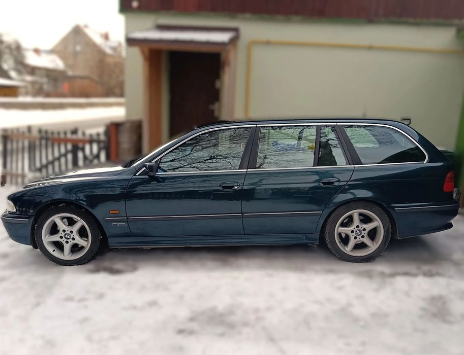 BMW Seria 5 BMW E39 540iA Turing