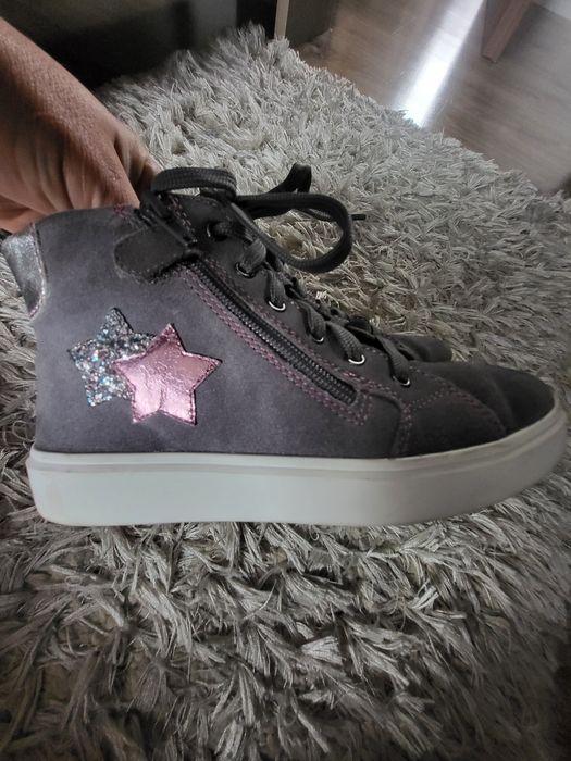 Buty , sneakersy rozmiar 34. Jak nowe