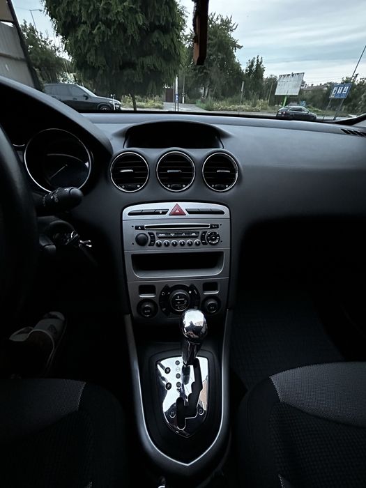 Peugeot 308 продам