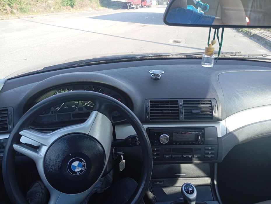 BMW E46 136 CV....