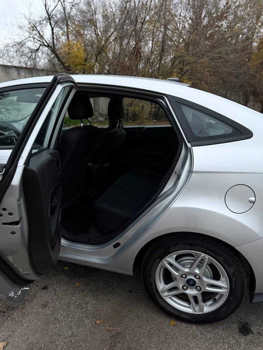 Форд фієста 2019