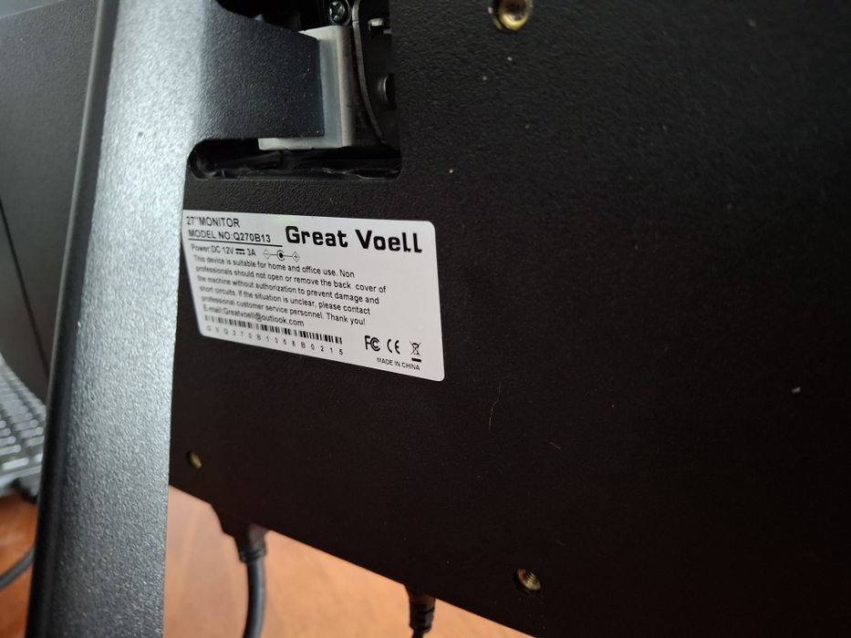 Monitor 27" Grear Voell uszkodzony
