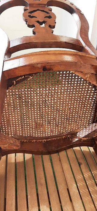 Cadeiras antigas em palhinha (o par)