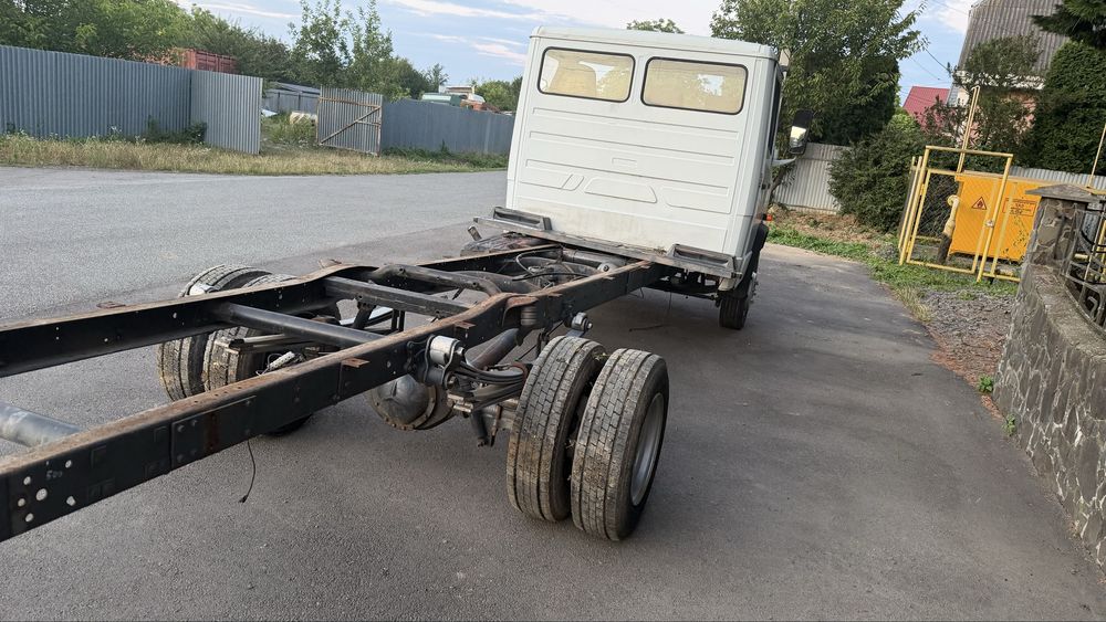 Mercedes 609 мерседес шасі