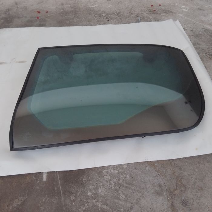 T-top szklany Chevrolet Corvette C3 prawa strona pokrywa dachu T top