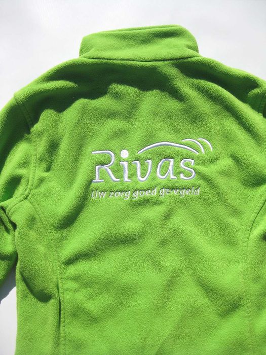 Салатовая флисовая толстовка на молнии с карманами Lemon & Soda