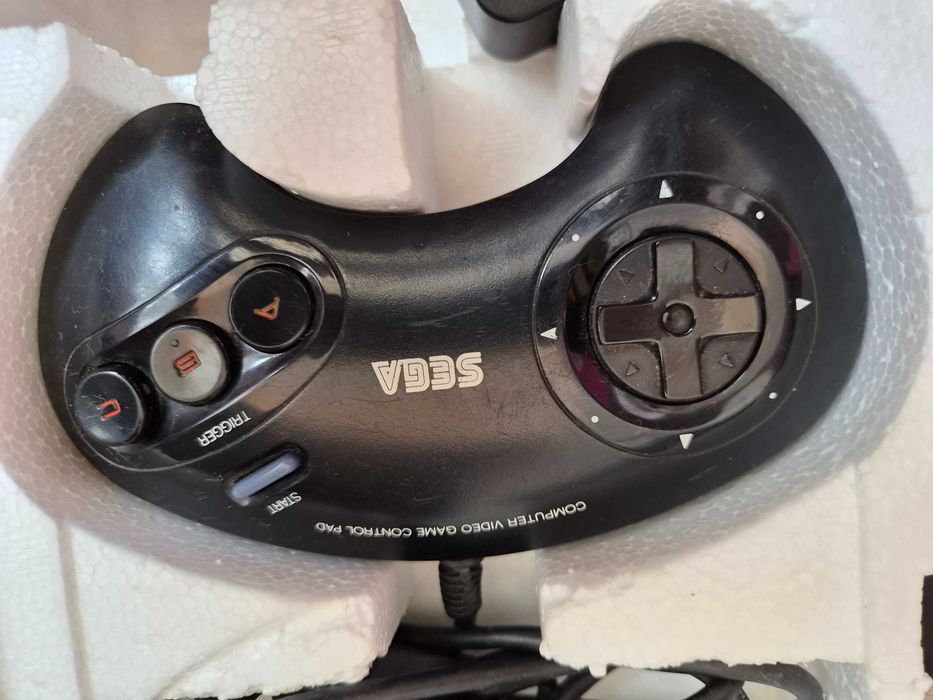 Ігрова приставка Sega mega drive регіон Японія комплект з коробкою