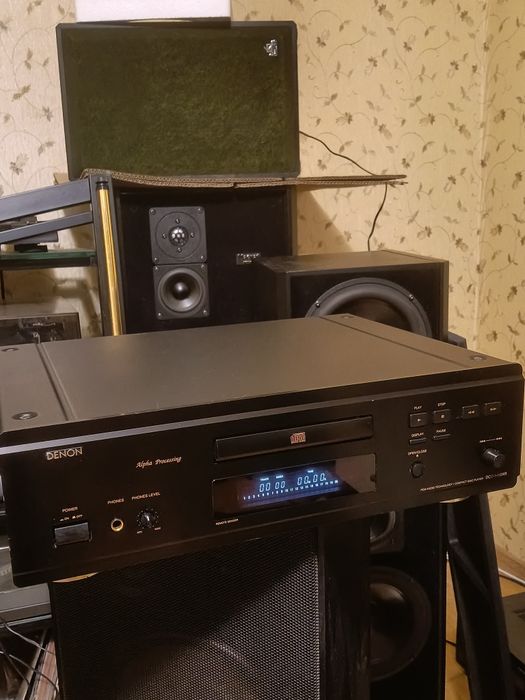 CD плеер  DENON DCD-1450AR