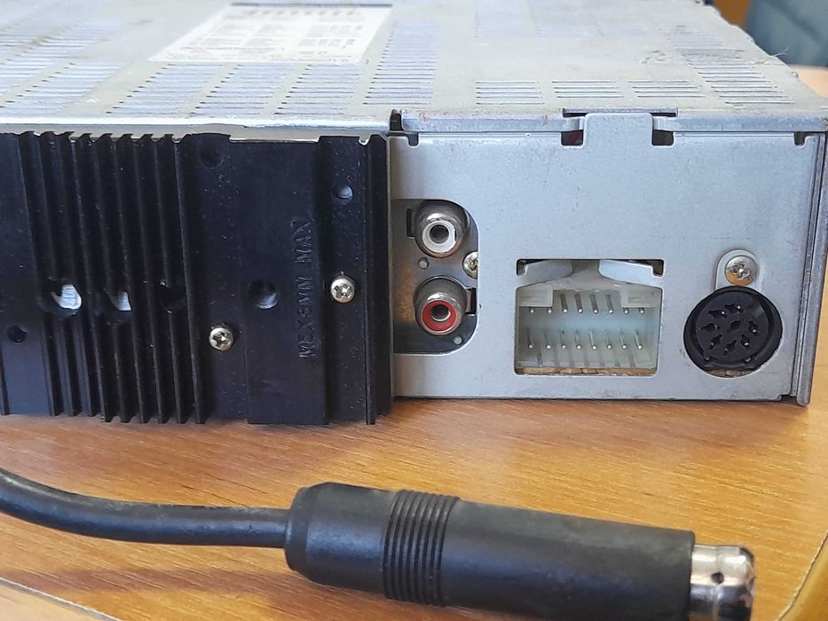 Radio samochodowe Alpine TDM-7554RB