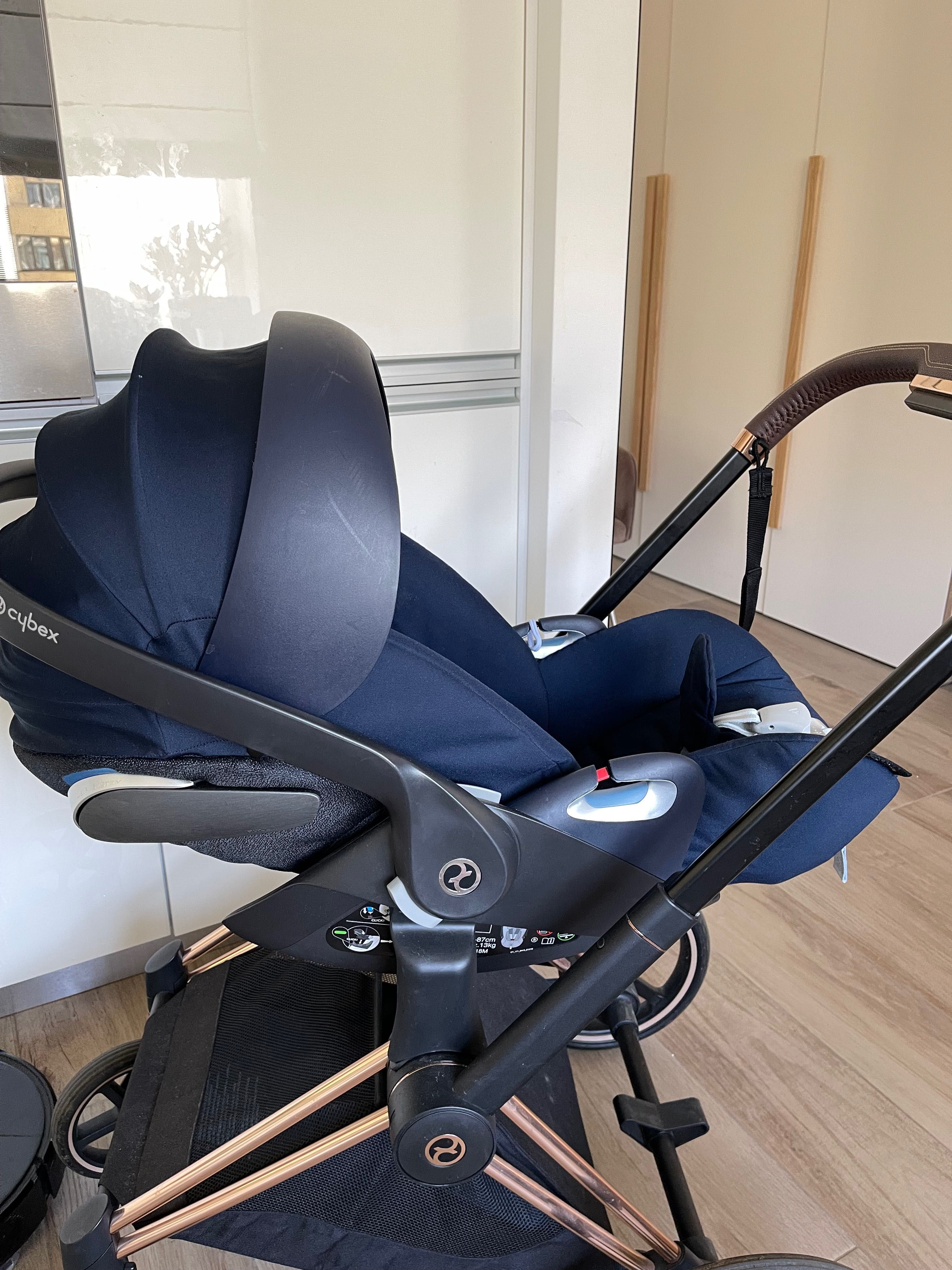 A Cybex cloud z navy blue 7 500 .