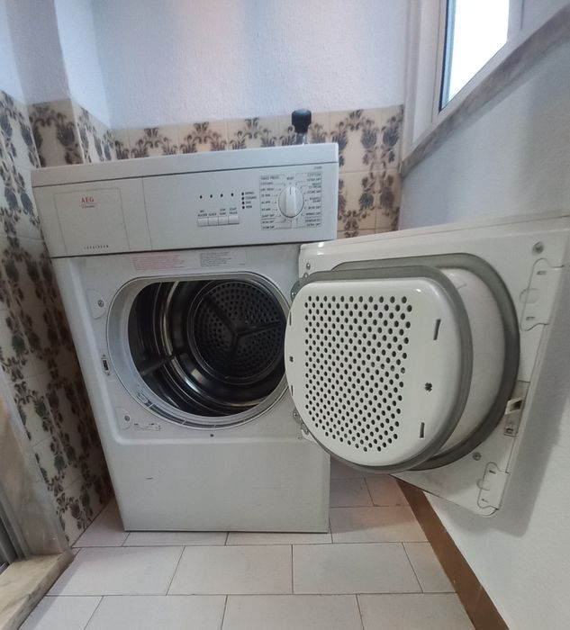 Máquina secar roupa (7 Kg)