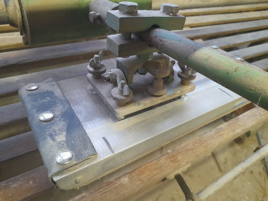 Szlifierka długotaśmowa z wyciagiem, szerokotasmowa,czyszczarka