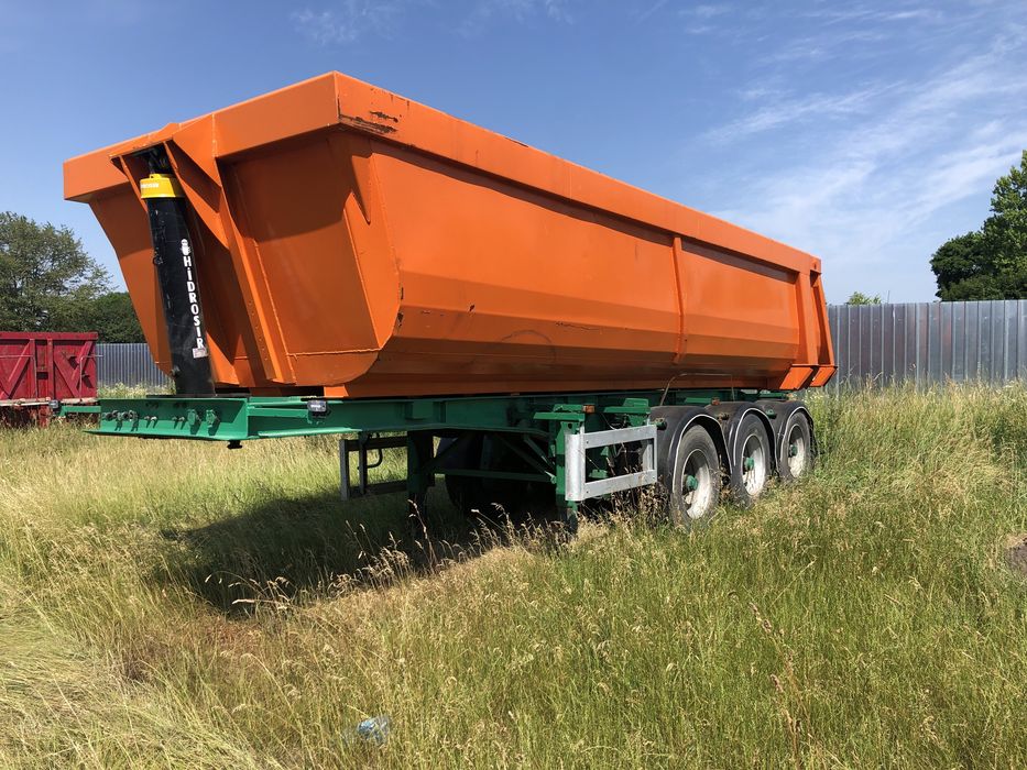 Продаєтся самосвал 26 кубів.