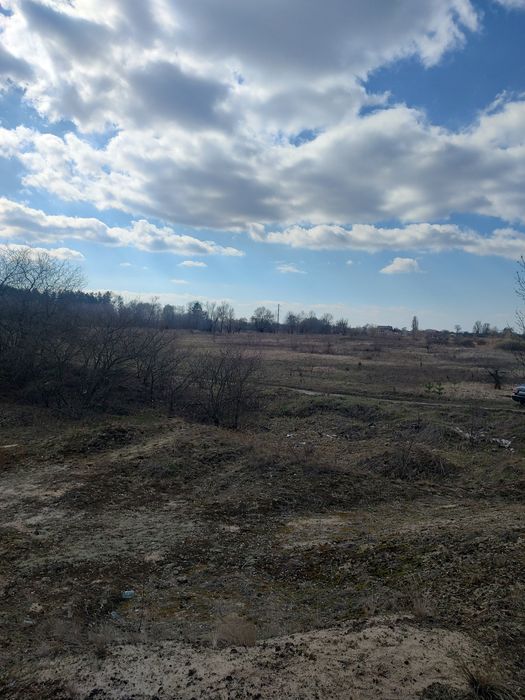 Продам 3,5 ГА в Рожнах, забудова, ліс.