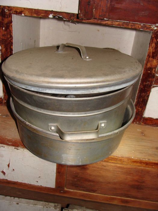 Aluminiowy sokownik PRL