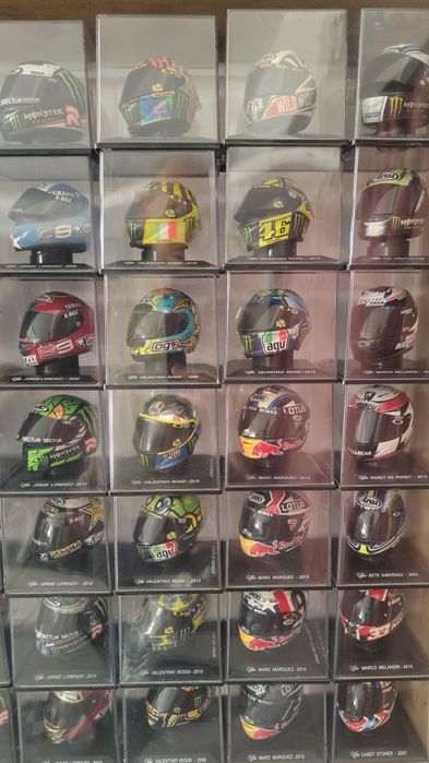 Miniaturas Capacetes MotoGP Arai Shoei AGV Suomy