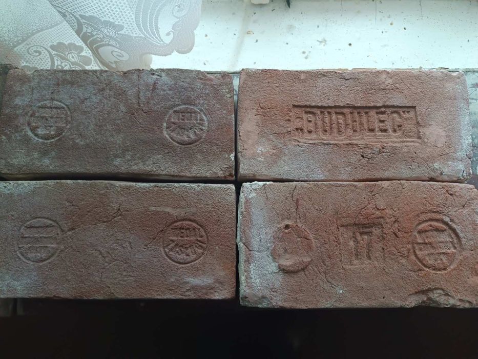 Старовинна Польська та Австрійська Цегла 20-го століття