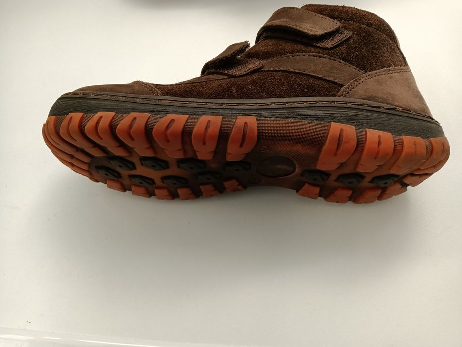 Botas de camurça castanha