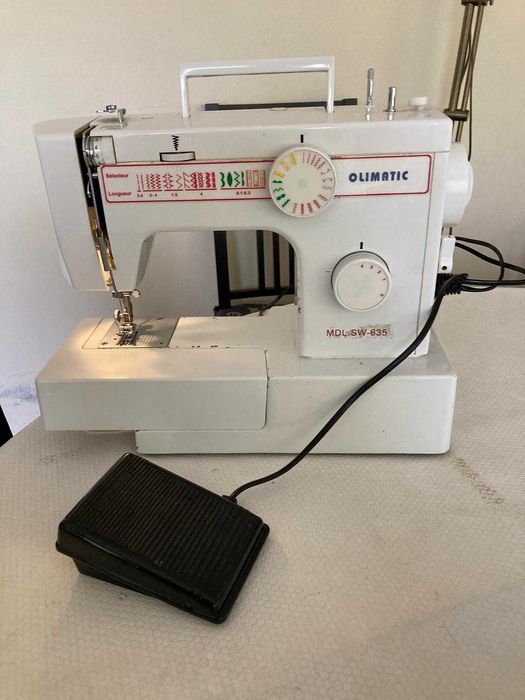 Máquina de costura Olimatic SW-635