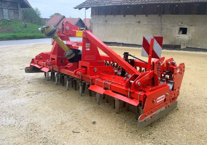 Agregat / Brona Aktywna Maschio Gaspardo 3,0m, wał Packer