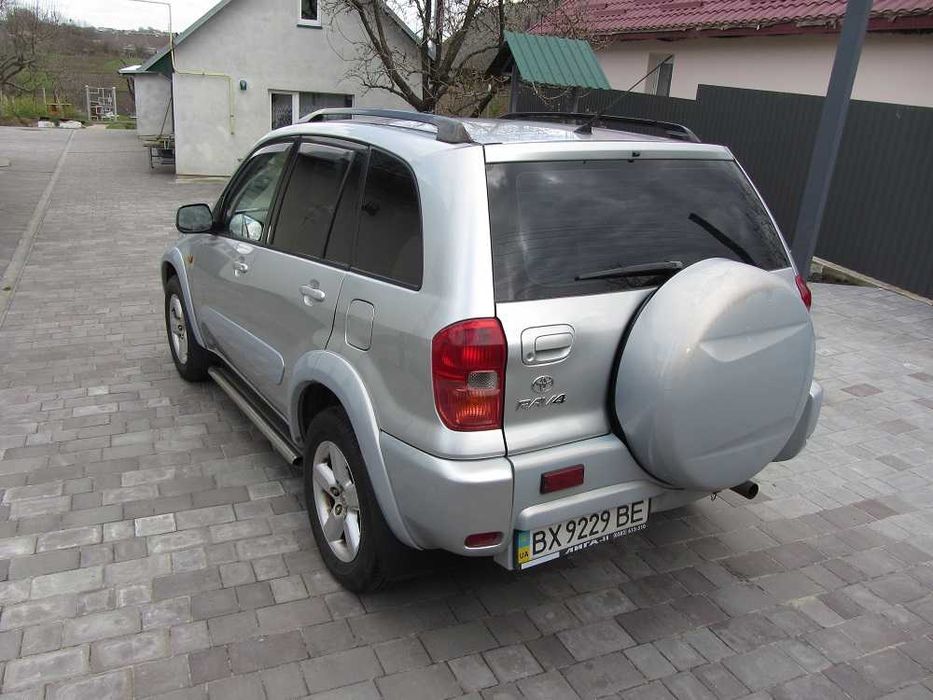 Toyota RAV4 2002 II покоління 2.0i MT (150 к.с.) 4WD