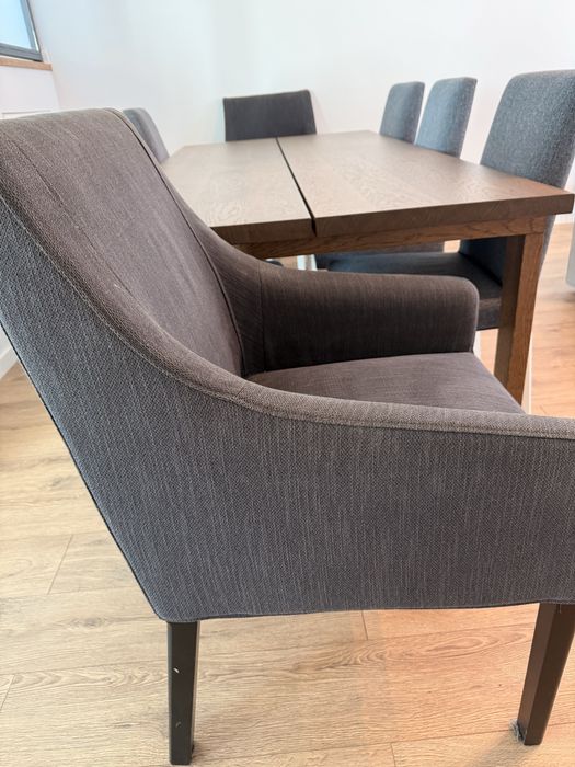 Vendo Conjunto ikeia de mesa e cadeiras para refeições